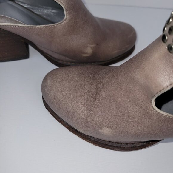 Vintage by Jeffrey Campbell Gray Leather Studded Ankle Fashion Boot Size 6.5 - Picture 10 of 11